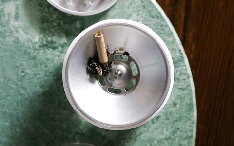 Cool Ashtrays for Stoners: 10 Unusual & Highly Giftable Designs